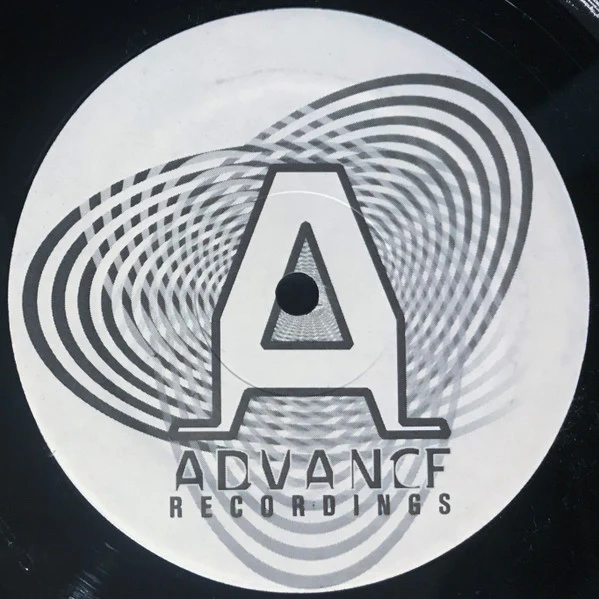 3D & SNUGGLES / TIMESTRETCH, Template / Electrobolt (Advance Recordings; ADVREC 001, US 1998, Plain Sleeve) 12" /VG - Image 2