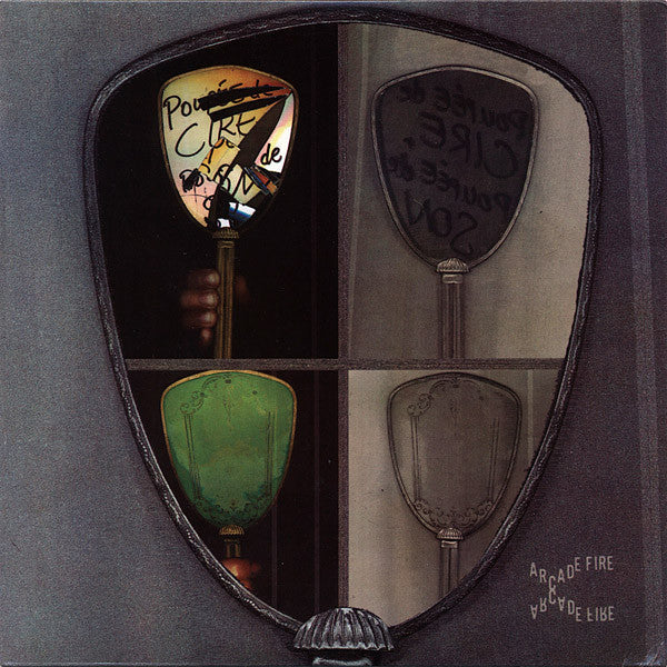 ARCADE FIRE / LCD SOUNDSYTEM, Poupee De Cire, Poupee De Son / No Love Lost (Merge Records; MRG313, US 2007, Picture Sleeve) 7" VG+/VG+