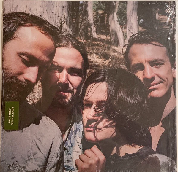 BIG THIEF, Two Hands (4AD ; 4AD0180LP, US 2019, Gatefold) LP EX/EX
