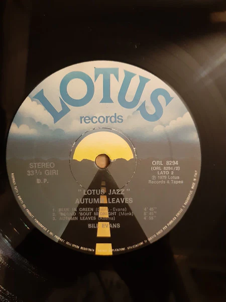 BILL EVANS, Autumn Leaves (Lotus; ORL 8294, Italy 1979) LP VG/VG - Image 3