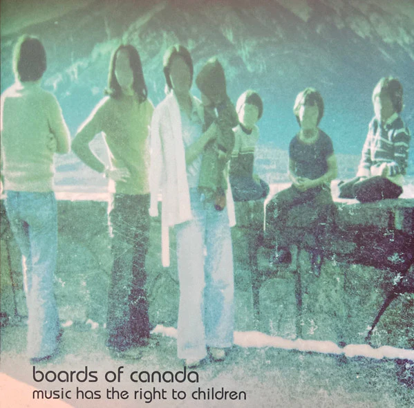 BOARDS OF CANADA, Music Has The Right To Children (Warp Records; warplp55r, Europe 2025 Reissue, Gatefold) 2xLP VG+/VG+
