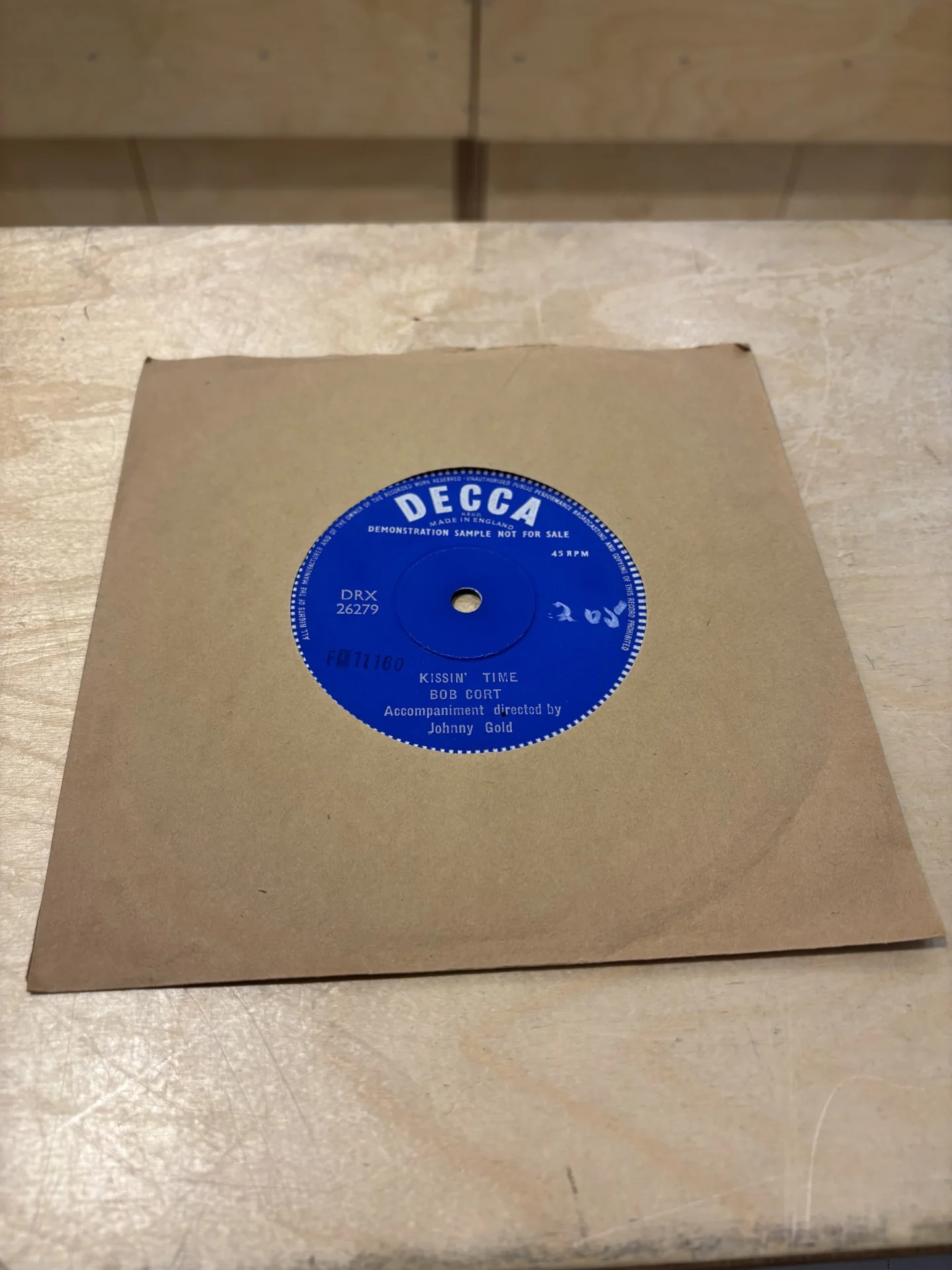 BOB CORT, I'm Gonna Get Married/ Kissin' Time (Decca; DRX 26278, UK 1959, DEMONSTRATION SAMPLE NOT FOR SALE, Single Sided, Solid Centres) 2x7" /VG - Image 2