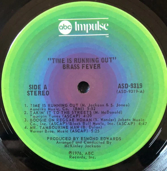 BRASS FEVER, Time Is Running Out (ABC Impulse!; ASD-9319, US 1976, Company Inner) LP VG/VG - Image 3