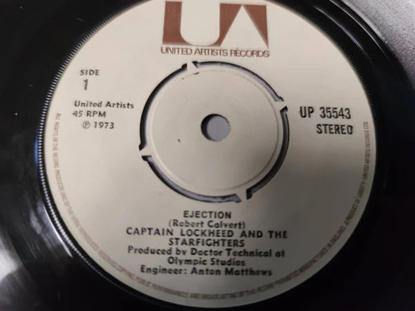 CAPTAIN LOCKHEED AND THE STARFIGHTERS, Ejection / Catch A Falling Starfighter (The Gremlin) (United Artists Records ; UP 35543, UK 1974 Reissue, Company Sleeve), SALE - Up to 50% Off the Ori 7" VG+/EX - Image 2