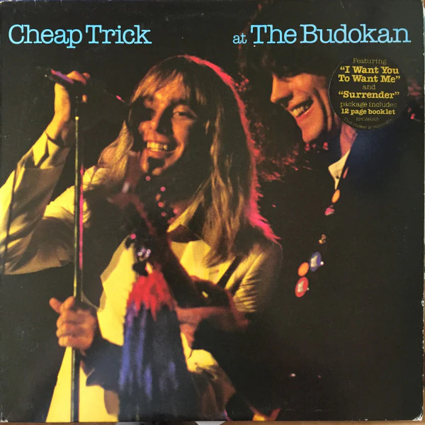 CHEAP TRICK, At The Budokan (Epic White Labels; EPC 86083, UK 1978, Booklet, Black Vinyl) LP VG/VG+