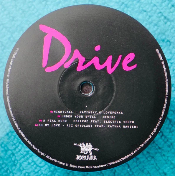 CLIFF MARTINEZ, Drive (Original Motion Picture Soundtrack) (Invada; INV106LPNEW, UK 2021, Gatefold, Transparent Curacao Blue Vinyl) 2xLP VG/VG+ - Image 3