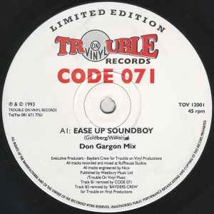 CODE 071, Ease Up Soundboy / Computerized Business (Trouble On Vinyl; TOV 12001, UK 1993, Plain Sleeve) 12" /VG