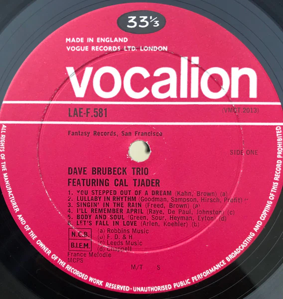DAVE BRUBECK TRIO FEATURING CAL TJADER, Dave Brubeck Trio Featuring Cal Tjader (Vocalion; LAE-F 581, UK 1964, Laminated Flipback Sleeve) LP VG/VG+ - Image 3