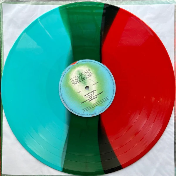 DMA'S, The Glow (Infectious Music; INFECT560RLP, Europe 2020, Gatefold, Inner, Tri-Colour Vinyl (Red/Green/Blue)) LP VG+/VG+ - Image 3