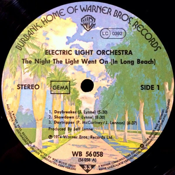 ELO - THE ELECTRIC LIGHT ORCHESTRA, The Night The Light Went On (In Long Beach) (Warner Bros; WB 56058, Germany 1974, Gatefold) LP VG+/VG+ - Image 3