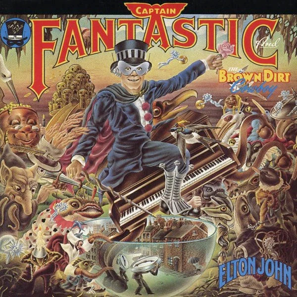 ELTON JOHN, Captain Fantastic and the Brown Dirt Cowboy (DJM Records; DJH 20500, UK 1975 Reissue, Gatefold, 2 Booklets, Poster, A10/B10) LP G+/VG+