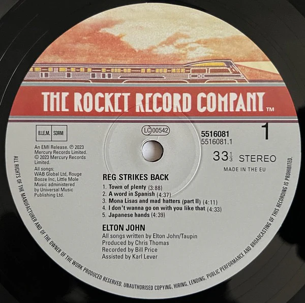 ELTON JOHN, Reg Strikes Back (The Rocket Record Company; 5516081, Worldwide 2023 Reissue, Gatefold, Inner) LP EX/EX - Image 3