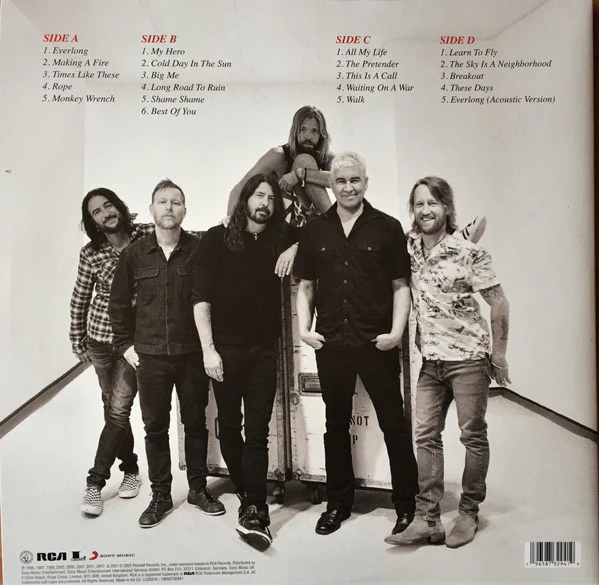 FOO FIGHTERS, The Essential (Roswell Records; 19658732941, Europe 2022, Gatefold, 2 Inners) 2xLP NEW/NEW - Image 2