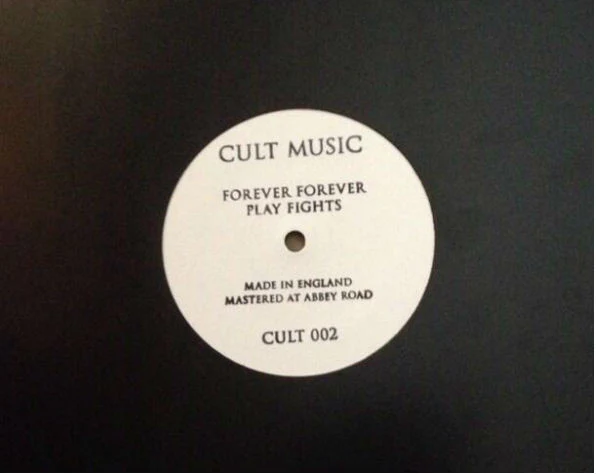 FOREVER FOREVER / PRAYER, Play Fights / The Two Halves (Cult Music; CULT 002, UK 2013, Plain Sleeve), SALE - Up to 50% Off the Original Price 12" /VG+