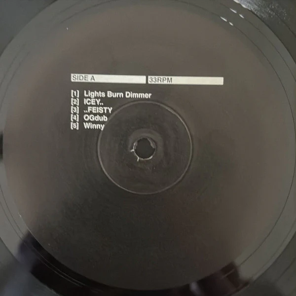 FRED AGAIN.., USB002 (Atlantic; 5021732774712, Europe 2025, Gatefold, 2 Inners, Opened in-store, unplayed. In shrink but not sealed.) 2xLP VG+/EX - Image 3