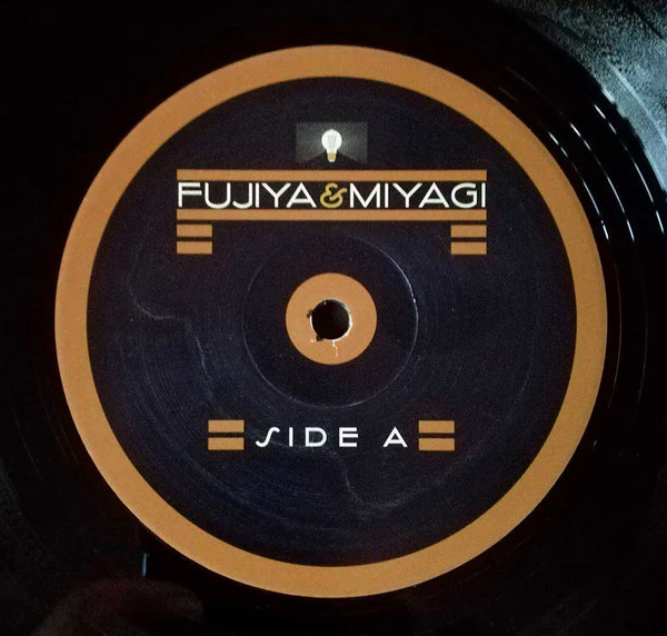 FUJIYA AND MIYAGI, Lightbulbs (Full Time Hobby; FTH 061LP, UK 2008, Inner) LP G+/VG - Image 3