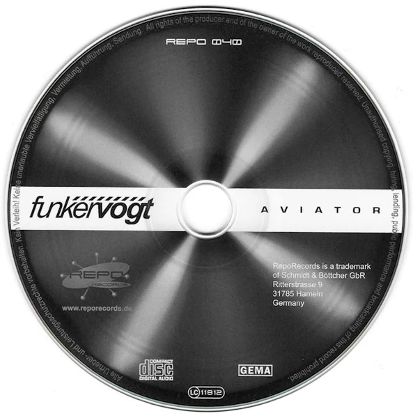 FUNKER VOGT, Aviator - Collector's Edition (RepoRecords; REPO 040, Europe 2017, Double Digipak, Booklet) 3xCD VG+/VG+ - Image 3