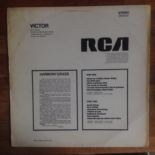 HARMONY GRASS, This Is Us (RCA; SF8034, UK 1970, Multicolour Front Laminated Sleeve) LP VG/VG - Image 2