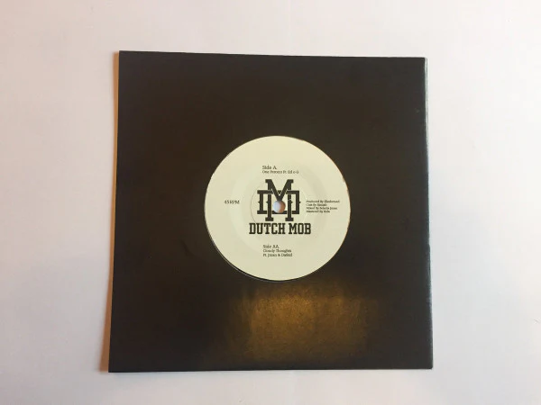 HI RES & MISTAFIRE ARE DUTCH MOB, One Percent / Cloudy Thoughts (Not On Label; , UK 2017, Solid Centre) 7" /EX