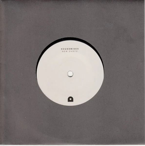 HOUSEWIVES, New Dance / Time She Stopped (Blank Editions; TBC001, UK 2015, Textured Sleeve, With Sealed Stamped Envelope) 7" VG+/VG+ - Image 3