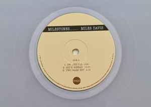 MILES DAVIS, Milestones (Ermitage; VNL 12514 LP, Europe 2022 Reissue, Clear Vinyl) LP VG+/VG - Image 3