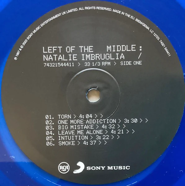 NATALIE IMBRUGLIA, Left Of The Middle (RCA; 74321544411, Europe 2022 Reissue, Insert, 180 Gram Blue Translucent Vinyl, Numbered) LP VG+/VG+ - Image 3