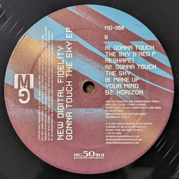 NEW DIGITAL FIDELITY, Gonna Touch The Sky EP (Moods & Grooves; MG-066, US 2023) 12" /VG+ - Image 2