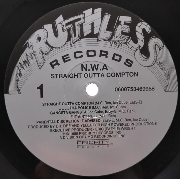 N.W.A, Straight Outta Compton (Ruthless Records; 0600753469958, Europe 2018 Reissue, 180 Gram Vinyl) LP VG+/VG+ - Image 3
