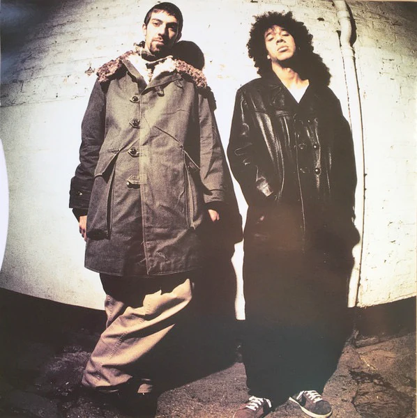 ONE INCH PUNCH, Tao Of The One Inch Punch (Hut Recordings; HUTLP 39, UK 1996, Picture Sleeve, Inner) LP VG+/VG+ - Image 3
