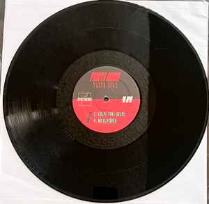 PUERTA NEGRA, Playa Sola (Synthicide; Syn013, US 2023, Insert) 12" EP VG/VG+ - Image 3