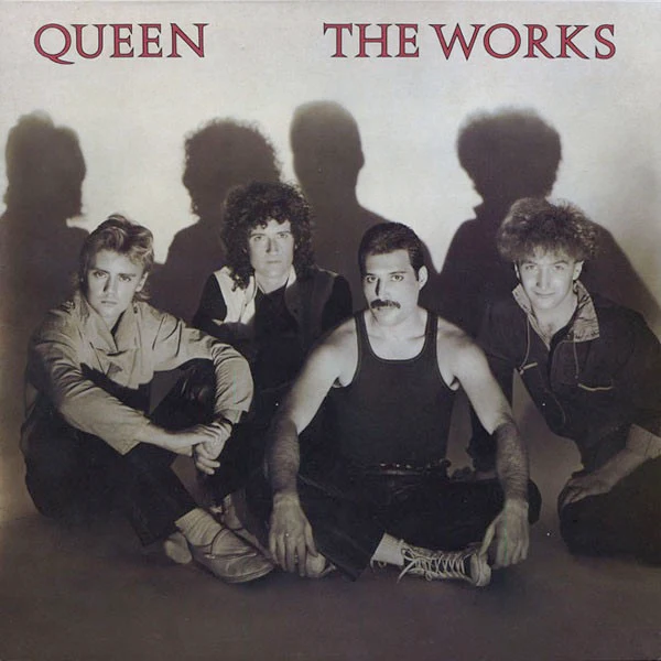 QUEEN, The Works (EMI; EMC 24 0014 1, UK 1984, Non-Textured Sleeve, Inner With Square Corners) LP VG/VG+