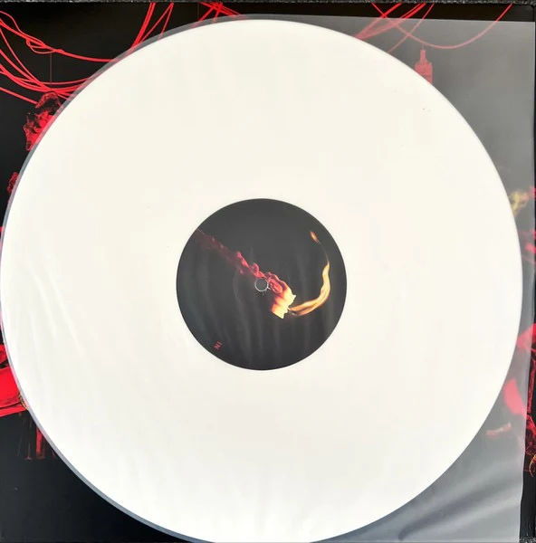 QUEENS OF THE STONE AGE, In Times New Roman... (Matador; OLE1947LPE2, UK 2023, Gatefold, 2 Inserts, White Vinyl), SALE - Up to 50% Off the Original Price  2xLP VG+/VG+ - Image 3