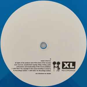 RADIOHEAD, OK Computer OKNOTOK 1997 - 2017 (XL; XLLP868X, UK 2017 Reissue, Gatefold, 3 Inners, Limited 180 Gram Blue Opaque Vinyl) 3xLP VG+/EX - Image 3