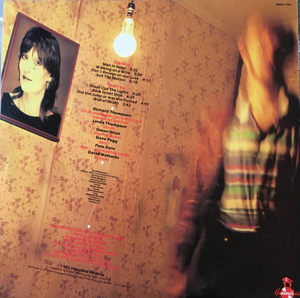 RICHARD & LINDA THOMPSON, Shoot Out The Lights (Hannibal Records ; HNBL 1303, UK 1982, Inner, Wrong Track Order On Sleeve.) LP VG+/VG+ - Image 2