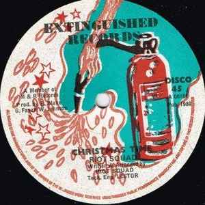 RIOT SQUAD, I Would Like To Love You (Extinguished Records; AA 00101, UK 1980) 12" VG/G - Image 2