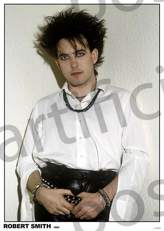 ROBERT SMITH (THE CURE), 1983 (84cm x 60cm ; , UK ) Accessories NEW/NEW