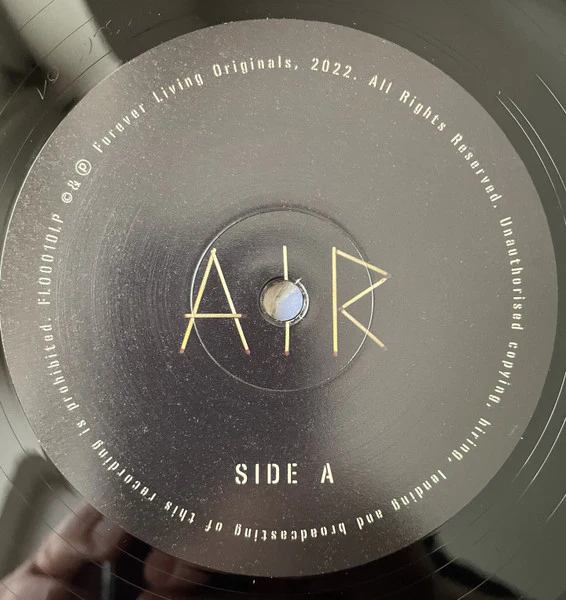 SAULT, Air (Forever Living Originals; FLO0010LP, Worldwide 2022, Gatefold) 2xLP VG+/VG+ - Image 3