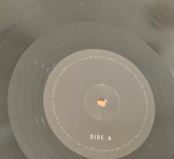 SAULT, Untitled (God) (Forever Living Originals; FL00015LP, UK 2023, Gatefold) 2xLP VG/VG+ - Image 3