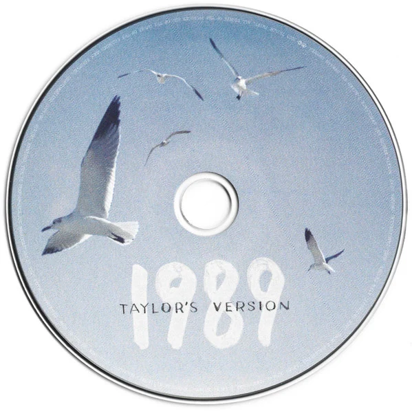TAYLOR SWIFT, 1989 (Taylor's Version) (Republic Records; 0245597656, Europe 2023) CD VG/VG+ - Image 3