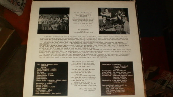 THE CROSSROADS, Get Together With The Crossroads (Les Smith Recordings ; LSP 7106, Canada 1970s) LP VG/VG - Image 2