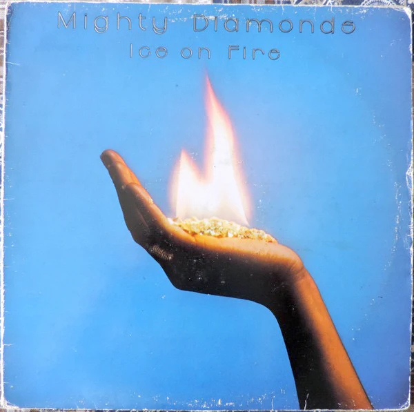 THE MIGHTY DIAMONDS, Ice on Fire (Virgin; V2078, UK 1977, Inner) LP VG/EX