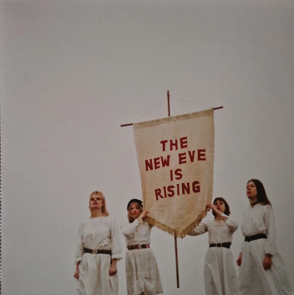 THE NEW EVES, The New Eve Is Rising (Transgressive Records; TRANS913RT, UK 2025, Gatefold, Red Pomegranate Splatter On White Vinyl With 7". Rough Trade Exclusive) LP EX/EX