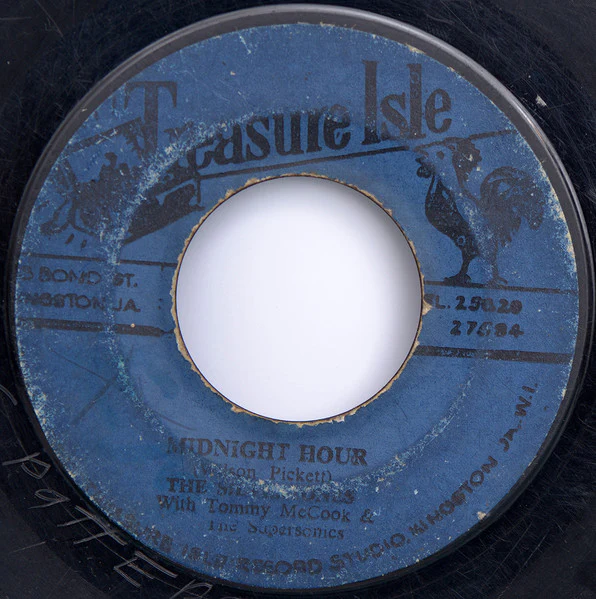 THE SILVERTONES WITH TOMMY MCCOOK / TOMMY MCCOOK AND THE SUPERSONICS, Midnight Hour / Soul For Sale (Treasure Isle; , Jamaica 1960s) 7" /G+