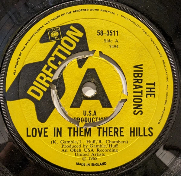 THE VIBRATIONS, Love In Them There Hills / Remember The Rain (Direction; 58-3511, UK 1968) 7" /G