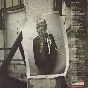 THE WHO, Odds & Sods (Track; 2406 116, UK 1974, Die Cut Sleeve With In Concert Photo Inside and Braille On Rear Sleeve, Insert) LP VG+/VG+ - Image 2