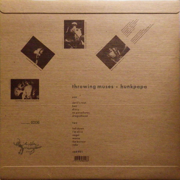 THROWING MUSES, Hunkpapa (4AD; cad 901, UK 1989, Textured Flipback Sleeve, Inner, Tanya Donelly) LP VG+/VG+ - Image 2