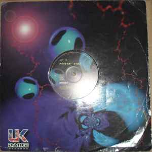 UNIQUE, Feelin' Fine / Distant Skies (UK Dance; UKD 019, UK 1998, Die Cut Picture Sleeve) 12" G+/G - Image 2