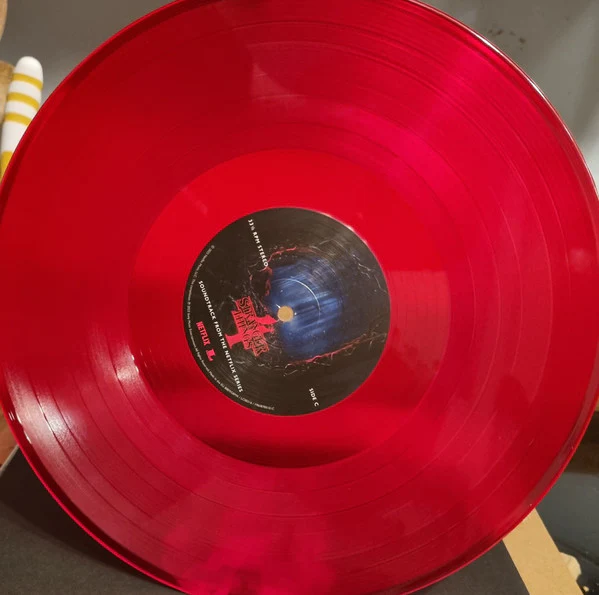 VARIOUS ARTISTS, Stranger Things: Soundtrack From The Netflix Series, Season 4 (Sony; 19658714501, Europe 2022, Gatefold, Insert & Black Inners, Red Translucent Vinyl) 2xLP VG+/VG+ - Image 3