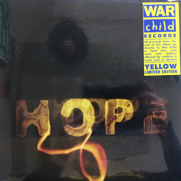 VARIOUS, Hope (War Child Records ; WARCHILD12LP, Europe 2022 Reissue, 2 Inners, Yellow Vinyl) LP EX/EX