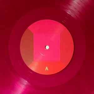 VARIOUS, Steven Universe, Vol. 1 (Original Soundtrack) (Iam8bit; 8BIT-8074, US 2018, Hologram and Jewel Embossed Gatefold Sleeve, 4 Die-Cut Inners, Red, Purple, White and Rose Vinyl, DG in m 4x10" LP VG+/VG+ - Image 3
